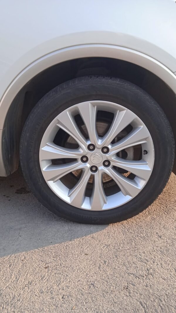 Buick Encore Premium - Imagen 3