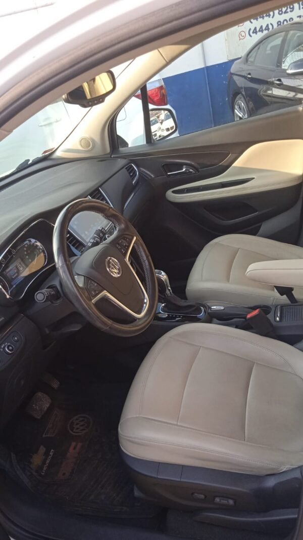 Buick Encore Premium - Imagen 9