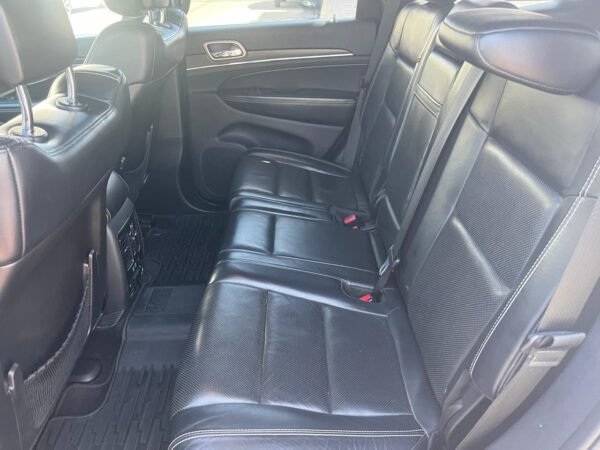 Jeep Grand Cherokee Limited Lujo - Imagen 10
