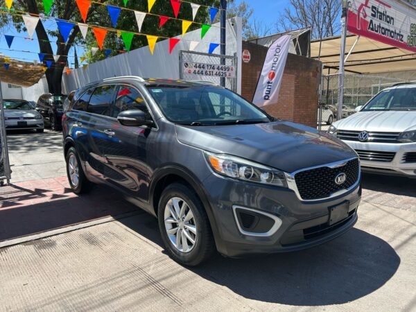 Kia Sorento 2.4L LX A/T - Imagen 4
