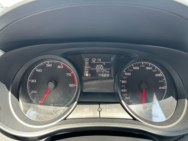 Seat Ibiza Reference 2.0L - Imagen 4