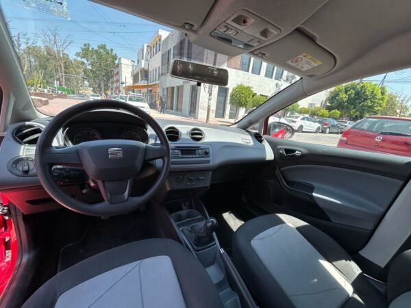 Seat Ibiza Reference 2.0L - Imagen 5