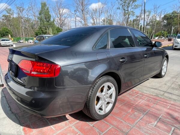 Audi A4 Trendy Plus - Imagen 5