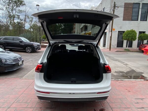 VW Tiguan highline 2.0 Tfsi - Imagen 8