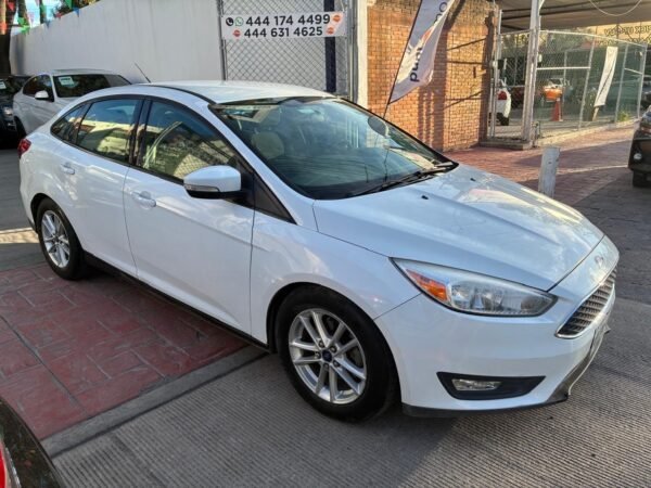 Ford Focus SE TM 4 PTAS - Imagen 3