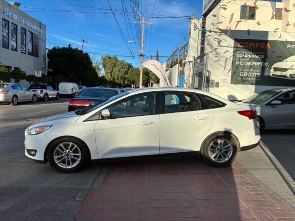 Ford Focus SE TM 4 PTAS - Imagen 4