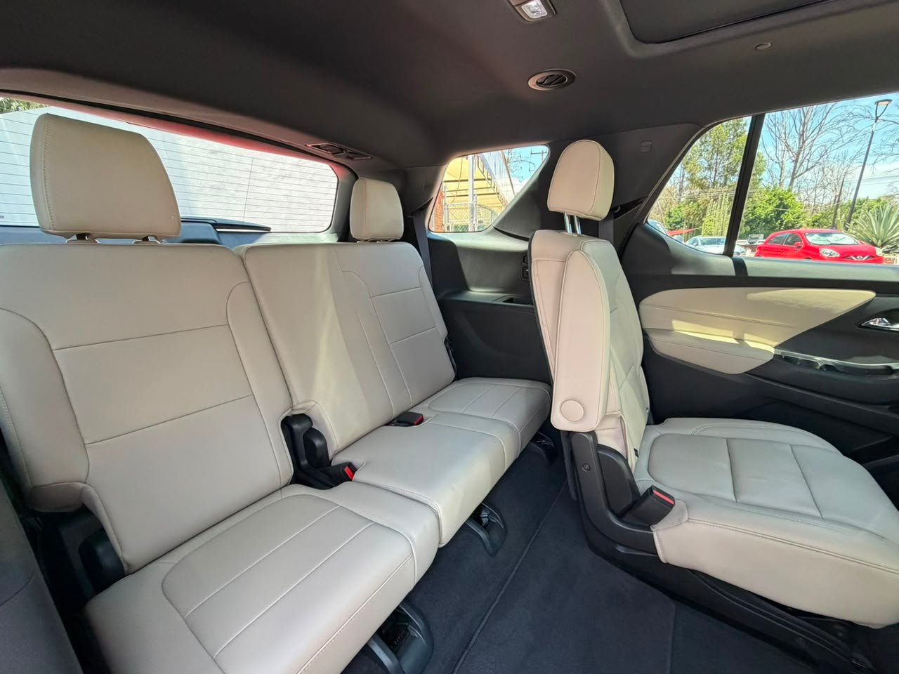 CHEVROLET TRAVERSE SUV LT 2023 - Imagen 17