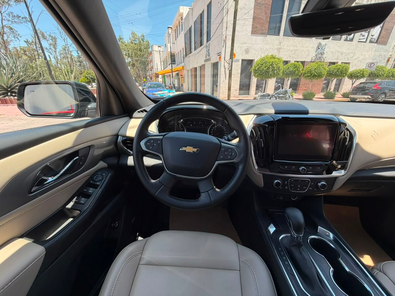 CHEVROLET TRAVERSE SUV LT 2023 - Imagen 12